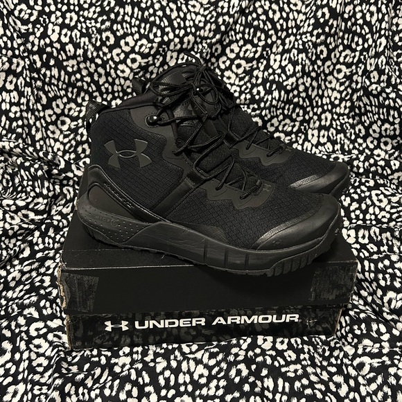 UA Micro G valsetz tactical boot - Picture 3 of 10